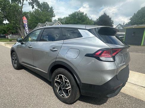 Used 2024 Kia Sportage LX AWD/4WD image 8