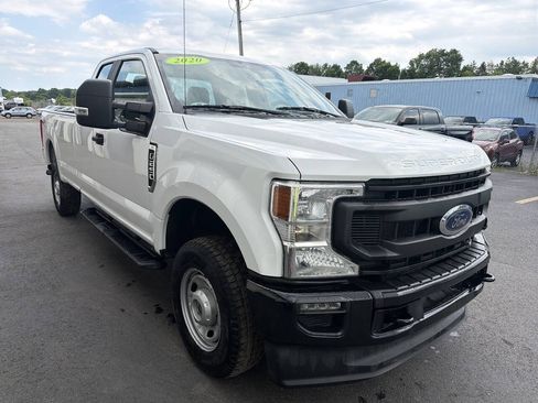 Used 2020 Ford F250 XL w/ Power Equipment Group AWD/4WD image 4