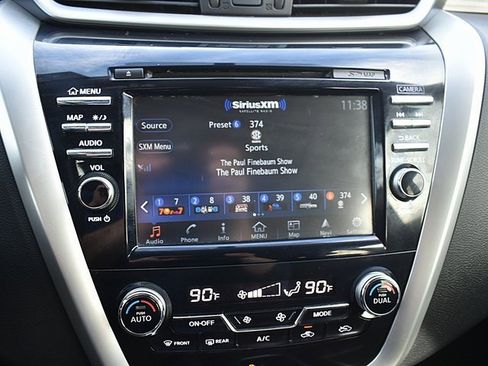 Used 2018 Nissan Murano S image 31