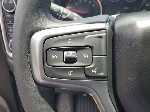 Certified 2022 Chevrolet Silverado 1500 RST w/ Z71 Off-Road Package AWD/4WD image 29