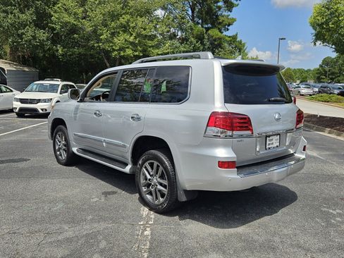 Used 2013 Lexus LX 570 4WD w/ Luxury Pkg image 7
