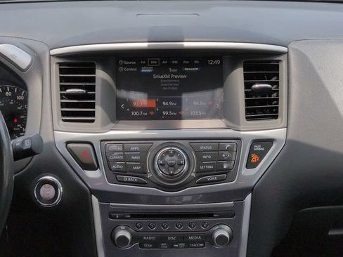 Used 2020 Nissan Pathfinder SL w/ Cargo Package FWD image 19