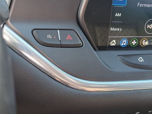 Used 2020 Chevrolet Blazer LT image 24