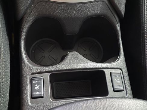 Used 2016 Nissan Rogue SL w/ SL Premium Package image 29