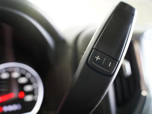 Used 2020 Chevrolet Silverado 1500 LT w/ LT Value Package image 15