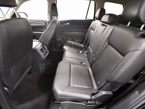 Used 2019 Volkswagen Atlas SE w/ Towing Package image 15