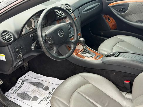 Used 2008 Mercedes-Benz CLK 350 Cabriolet image 8