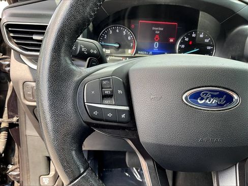 Certified 2020 Ford Explorer XLT w/ Equipment Group 202A AWD/4WD image 11