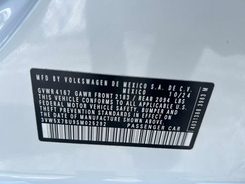 Used 2025 Volkswagen Jetta S image 32