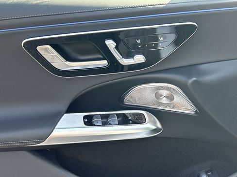 New 2026 Mercedes-Benz E 53 AMG e 4MATIC Sedan image 18