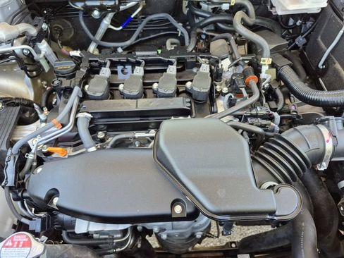 Used 2025 Honda CR-V EX-L image 23