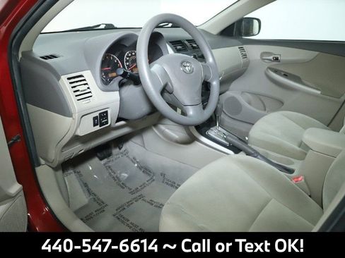 Used 2010 Toyota Corolla LE image 21