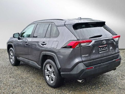 Used 2024 Toyota RAV4 XLE image 5