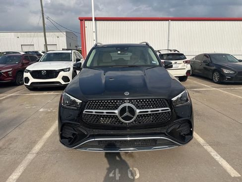 Used 2024 Mercedes-Benz GLE 450 4MATIC image 2