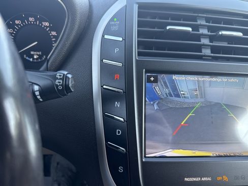 Used 2017 Lincoln MKC Reserve w/ Lincoln MKC Climate Package image 24