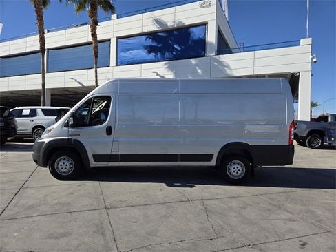 Used 2018 RAM ProMaster 3500 w/ Mopar Trailer Tow Group image 3