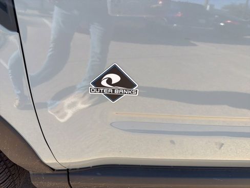 Used 2021 Ford Bronco Sport Outer Banks w/ Outer Banks Package image 19