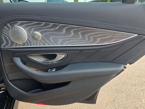 Used 2022 Mercedes-Benz E 53 AMG 4MATIC Sedan image 27