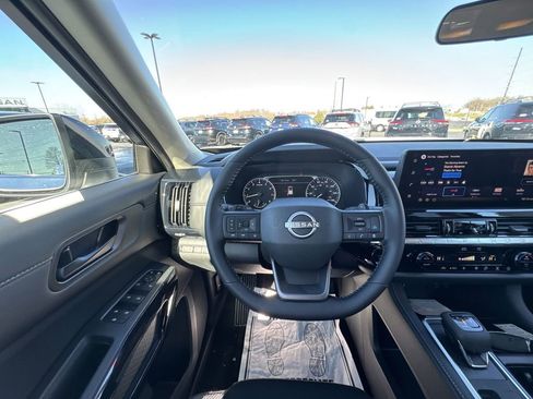 New 2026 Nissan Pathfinder SV AWD/4WD image 14