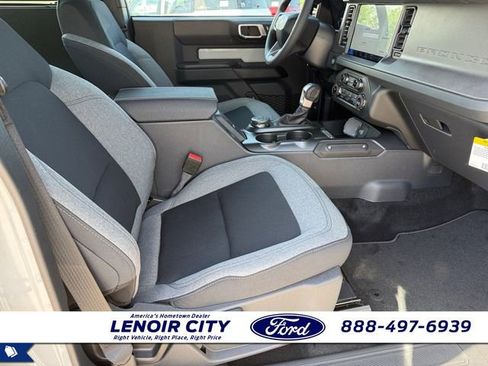 New 2026 Ford Bronco 2-Door w/ Sasquatch Package AWD/4WD image 13