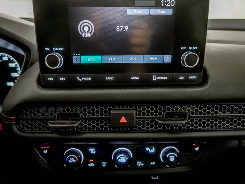 Certified 2024 Honda HR-V Sport image 23