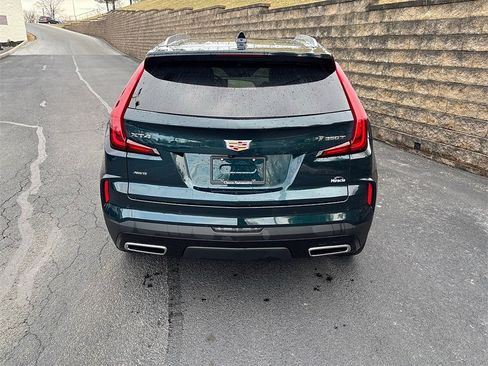 Used 2025 Cadillac XT4 Premium Luxury w/ Cold Weather Package image 5