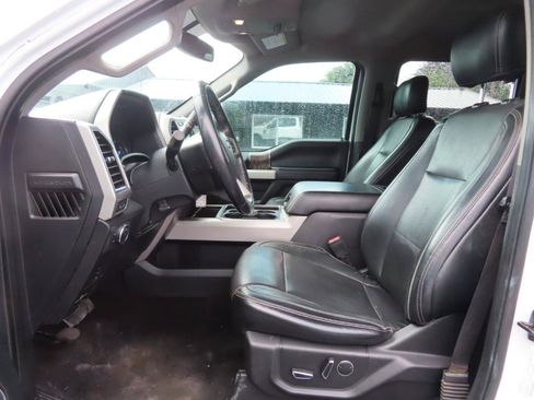 Used 2018 Ford F350 4x4 Crew Cab Super Duty image 30