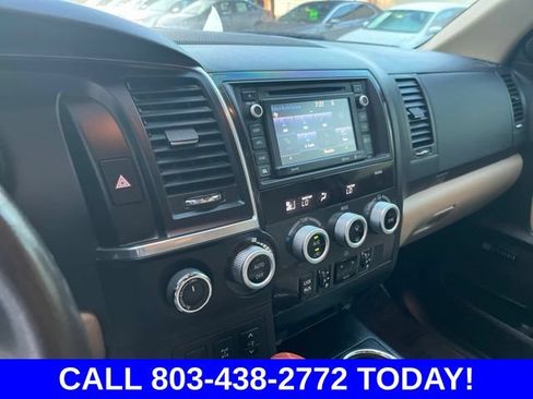 Used 2018 Toyota Sequoia Platinum AWD/4WD image 26