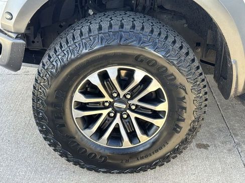 Used 2020 Ford F150 Raptor image 28