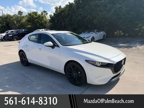 Used 2024 MAZDA MAZDA3 s FWD image 1