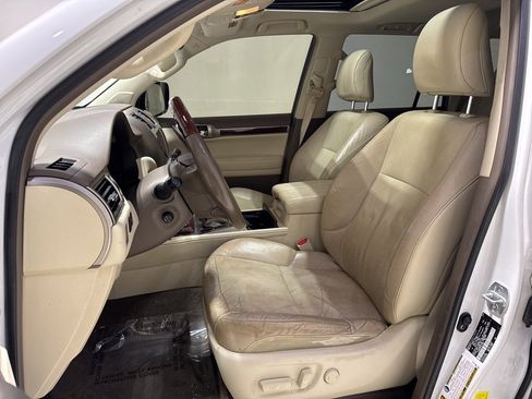 Used 2015 Lexus GX 460 image 11