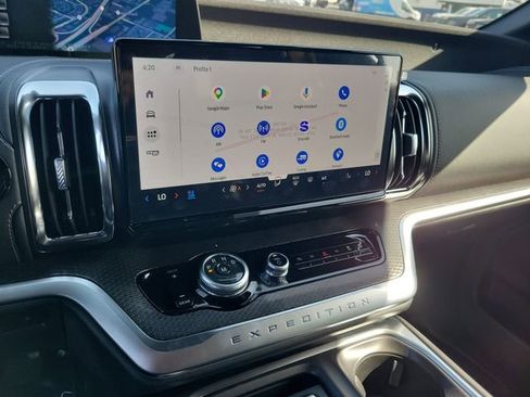 New 2026 Ford Expedition Platinum AWD/4WD image 7