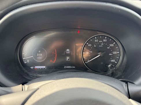 Certified 2024 Nissan Kicks SV image 19