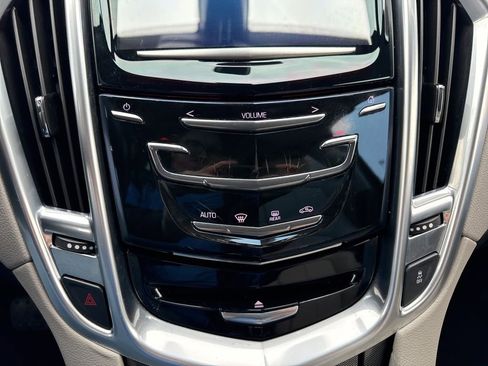 Used 2014 Cadillac SRX FWD image 19