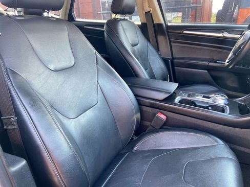 Used 2017 Ford Fusion Energi Titanium image 28