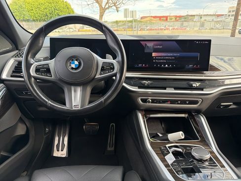 Used 2024 BMW X6 xDrive40i image 10