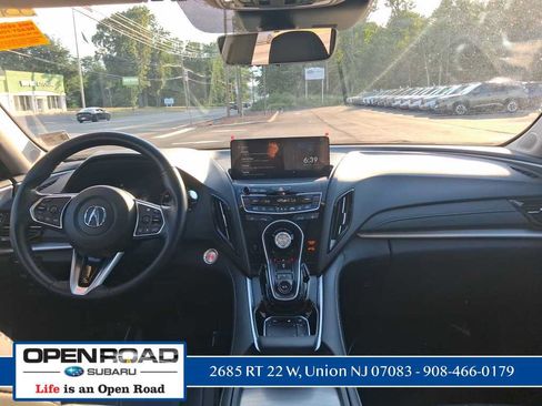 Used 2024 Acura RDX SH-AWD w/ Technology Package image 9