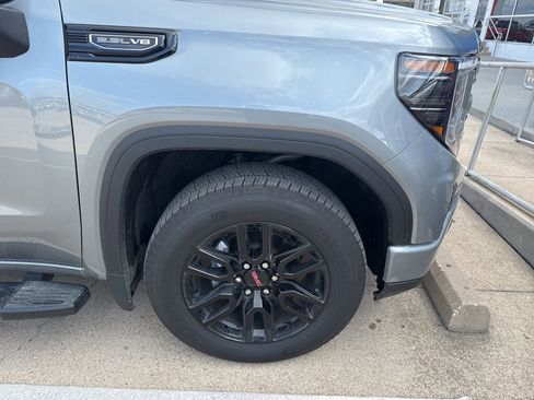 Certified 2026 GMC Sierra 1500 Elevation w/ Elevation Premium Package AWD/4WD image 4