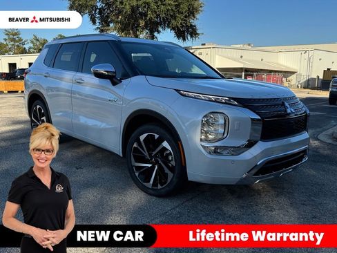 New 2025 Mitsubishi Outlander SEL image 1