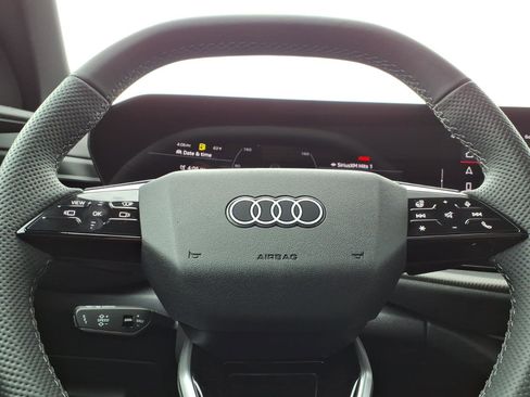 New 2025 Audi SQ5 Premium Plus image 22