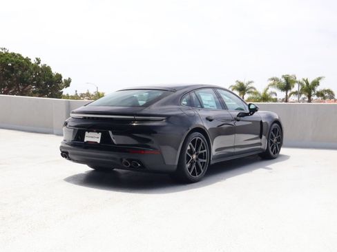 New 2026 Porsche Panamera 4 AWD/4WD image 9