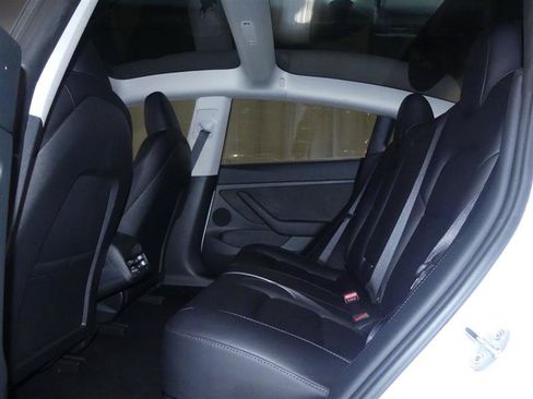 Used 2023 Tesla Model 3 Standard Range RWD image 21