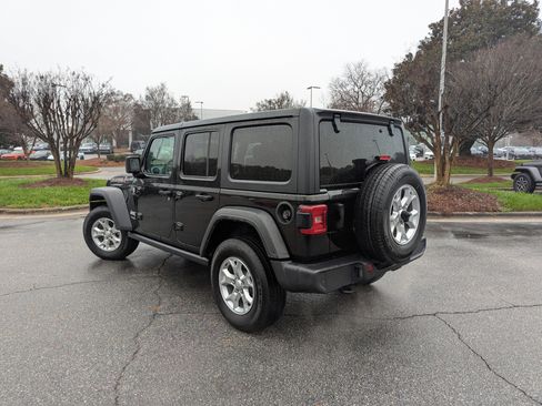 Used 2021 Jeep Wrangler Unlimited Sport image 7
