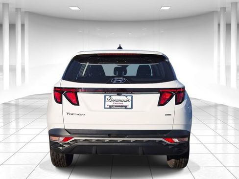 Used 2024 Hyundai Tucson SE image 4