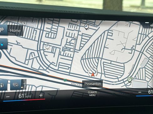 Used 2023 BMW i4 eDrive40 image 23