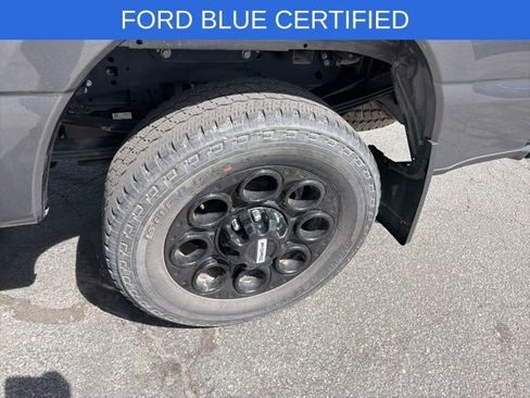 Used 2025 Ford F350 Lariat w/ Black Appearance Package AWD/4WD image 29