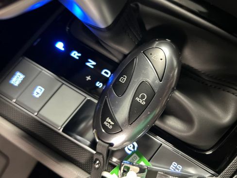 New 2026 Hyundai Elantra Hybrid FWD image 20