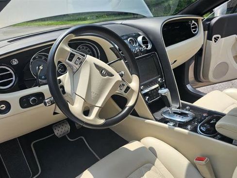 Used 2015 Bentley Continental GT image 10