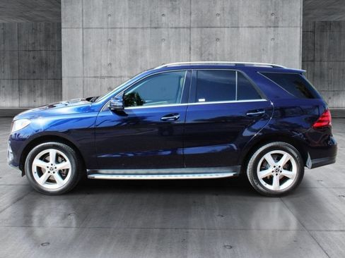 Used 2018 Mercedes-Benz GLE 350 4MATIC image 2