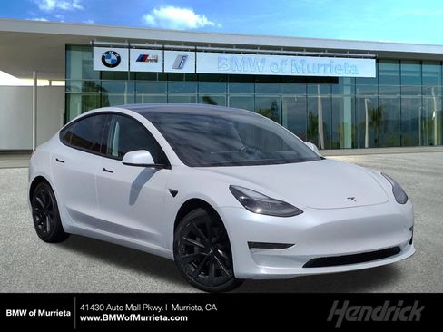 Used 2021 Tesla Model 3 Standard Range Plus RWD image 1